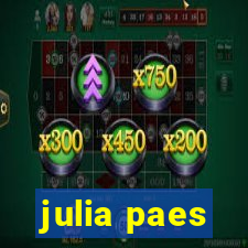 julia paes